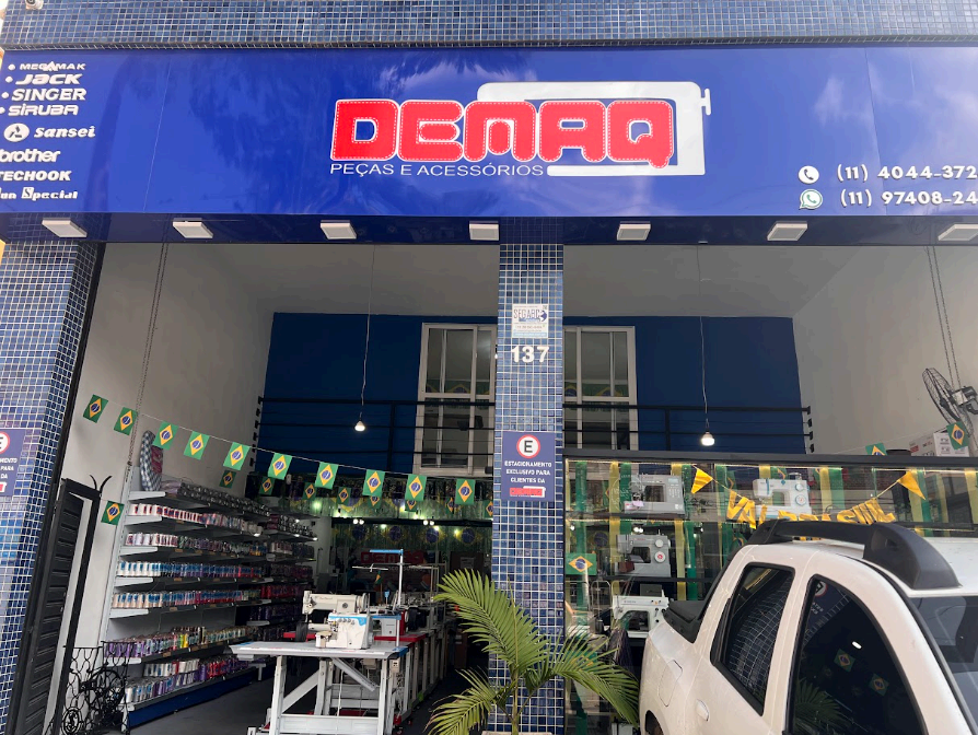 Fachada da loja Demaq